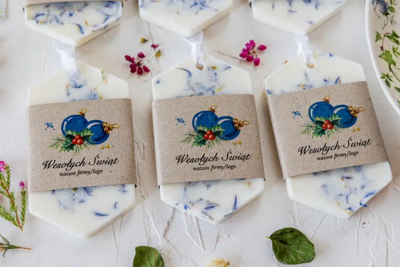 Zapachowa zawieszka sojowa jako upominek dla Twoich Klientów.