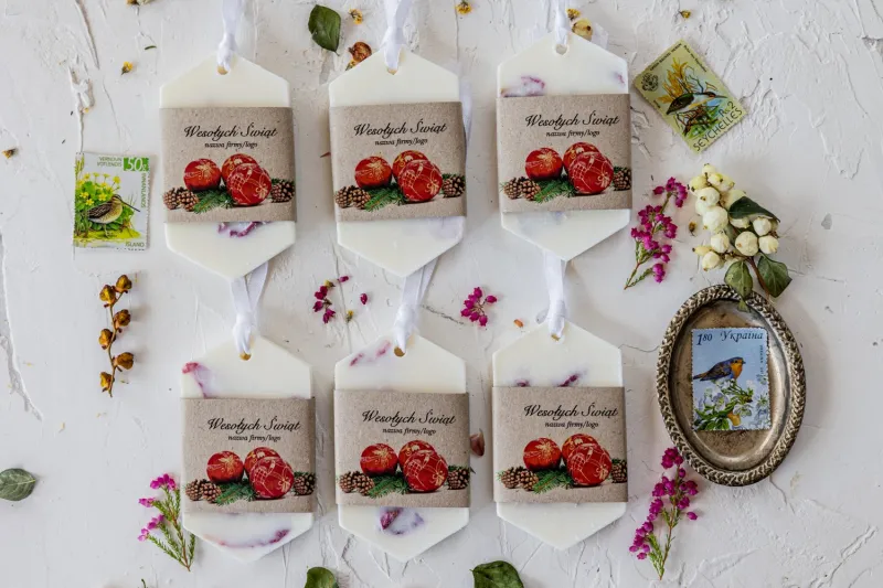 Zapachowa zawieszka sojowa jako upominek dla Twoich Klientów.