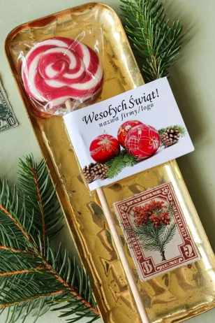 Personalizowane upominki firmowe - czerwone lizaki z etykietą czerwonych bombek - Kolekcja LZ19