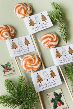 Personalizowane upominki firmowe - lizaki z grafiką trzech świątecznych choinek - Kolekcja LZ28