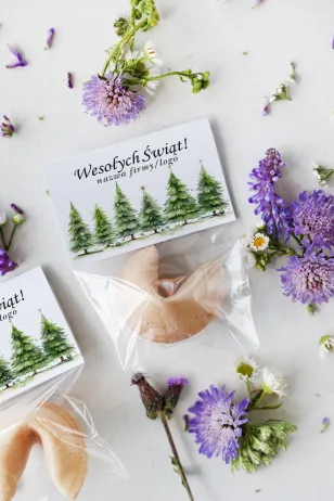 Personalizowane upominki firmowe - ciasteczko z wróżbą z grafiką świątecznych choinek - Kolekcja CZW8