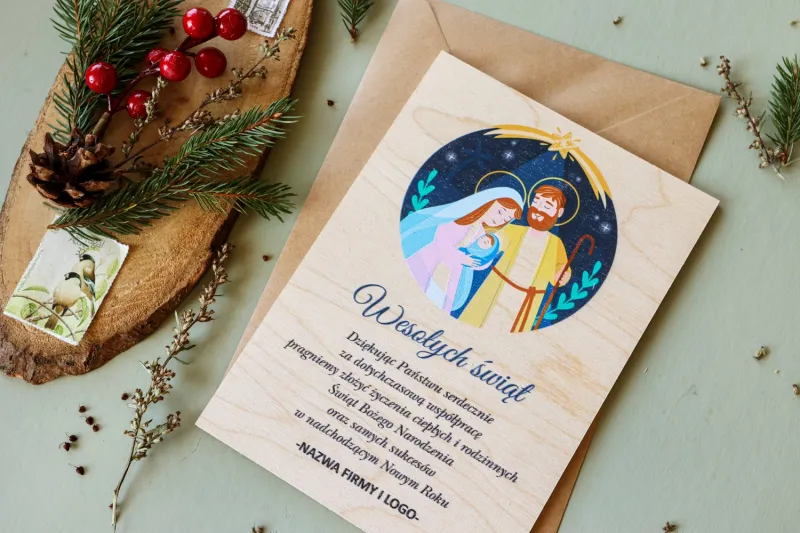 Personalizowane kartki na drewnie dla firm z grafiką Świętej Rodziny - Kolekcja DR37 Personalizowane kartki na drewnie dla firm z grafiką Świętej Rodziny - Kolekcja DR37
