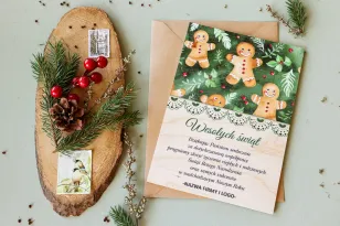 Kartki Świąteczne z Piernikami na Zielonym Drewnie | Kartki Biznesowe Bożonarodzeniowe dla Firm | DR42 Kartki Świąteczne z Piernikami na Zielonym Drewnie | Kartki Biznesowe Bożonarodzeniowe dla Firm | DR42
