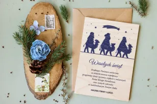 Drewniane Kartki z Grafiką Orszaku Trzech Króli | Kartki Bożonarodzeniowe dla Firm z Logo | Kolekcja DR43 Drewniane Kartki z Grafiką Orszaku Trzech Króli | Kartki Bożonarodzeniowe dla Firm z Logo | Kolekcja DR43