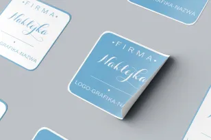 Kwadratowa naklejka z dowolną grafiką o rozmiarze 5x5 cm
