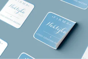 Prostokątna naklejka z dowolną grafiką o rozmiarze 4x6 cm